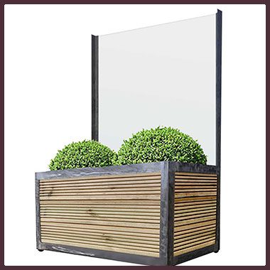 Café barriers and café banners Screen Planters